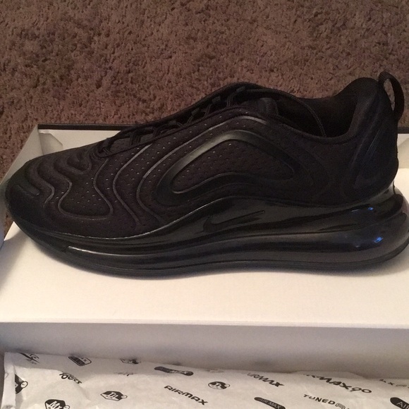 Men’s Nike Air Max 720 - Picture 4 of 7